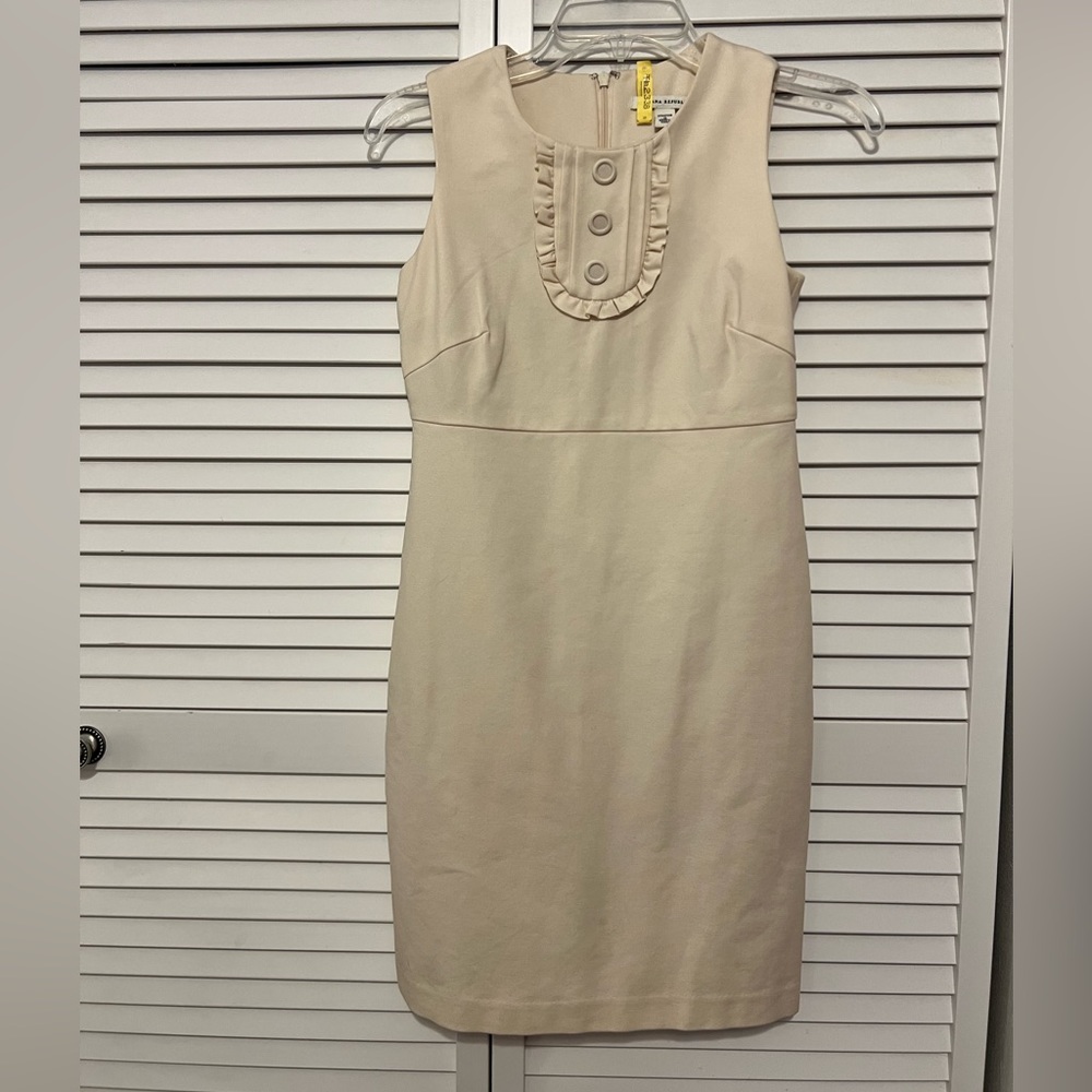 Banana Republic cream dress, form-fitting, size 0
